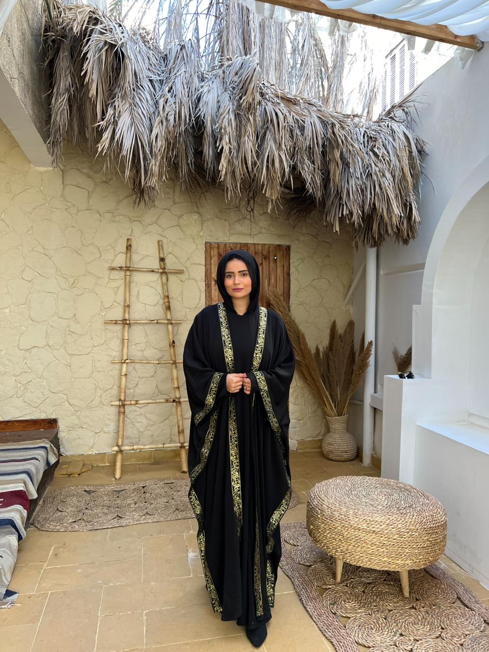 Umrah abaya